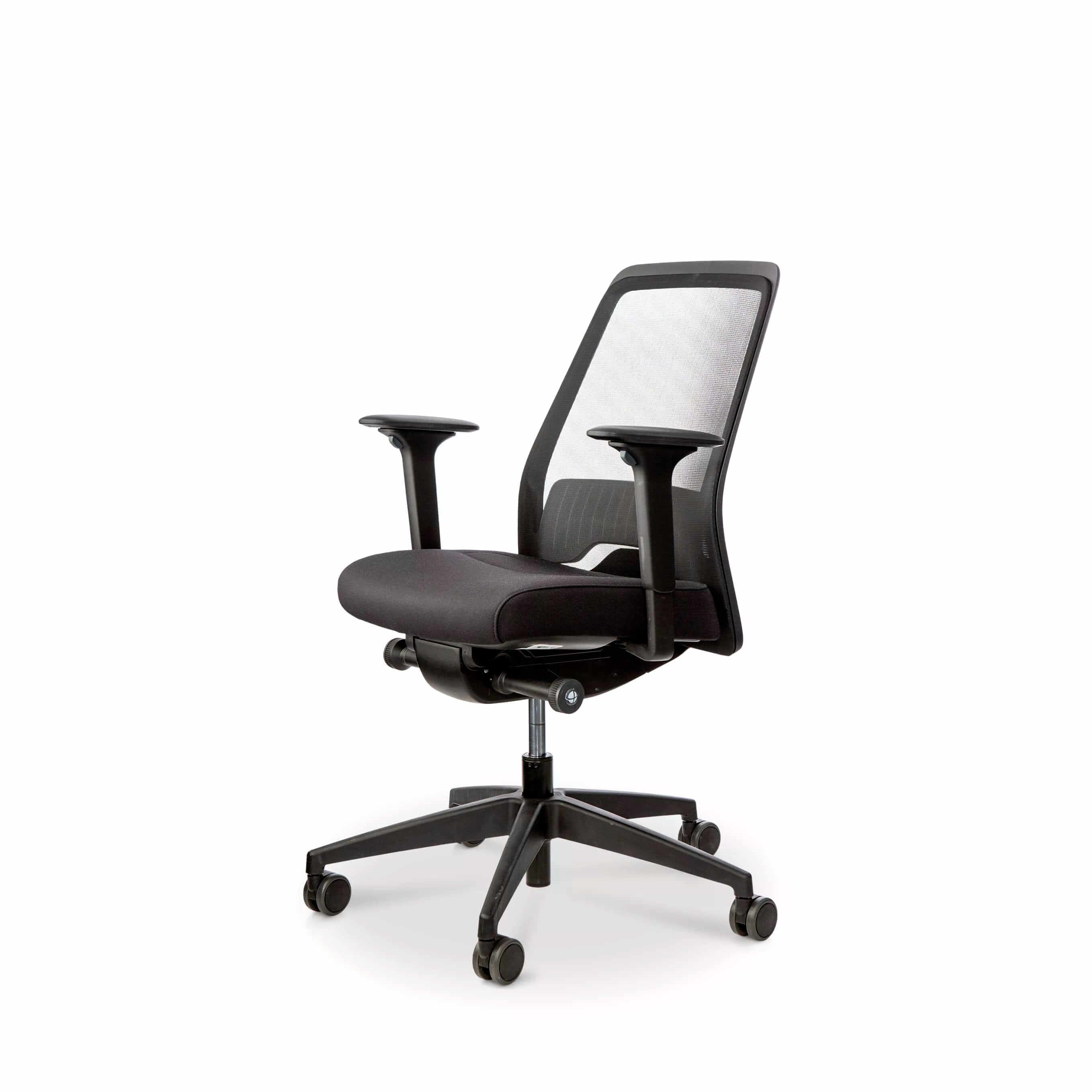 EVERYis1 dynamic office chair with FlexTech mechanism for ergonomic support and movement in a sleek black design.