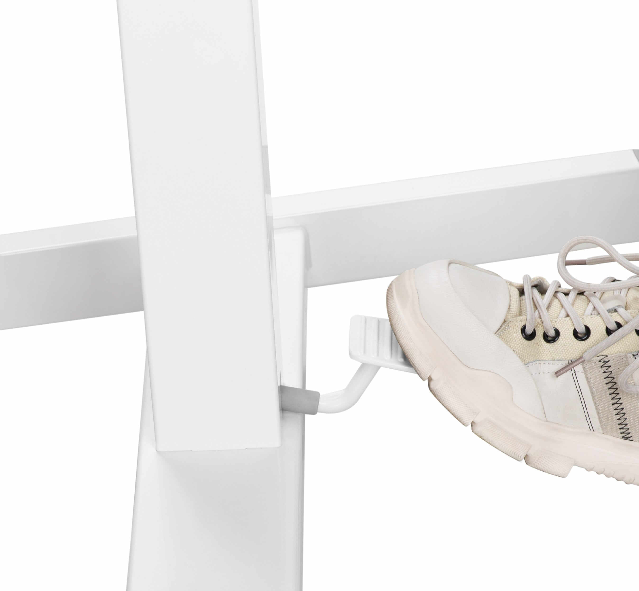 Foot pressing pedal on adjustable desk with gas spring for easy height adjustment
