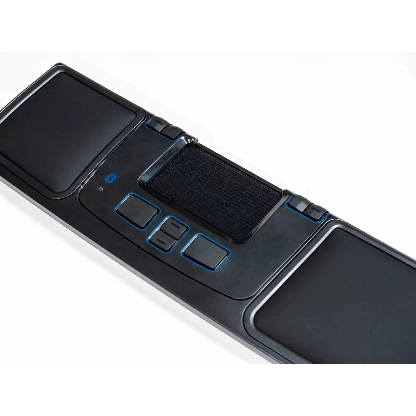 Ergonomic Mousetrapper Prime BT with eight programmable buttons and Bluetooth for efficient, adaptable working environment.
