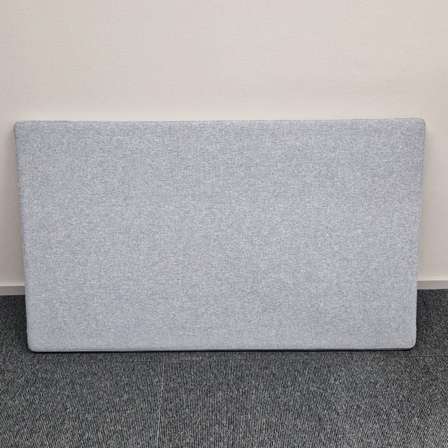 Outlet - Absorberingsskärm 1200*650*40 mm, cover 87 - använd som demo