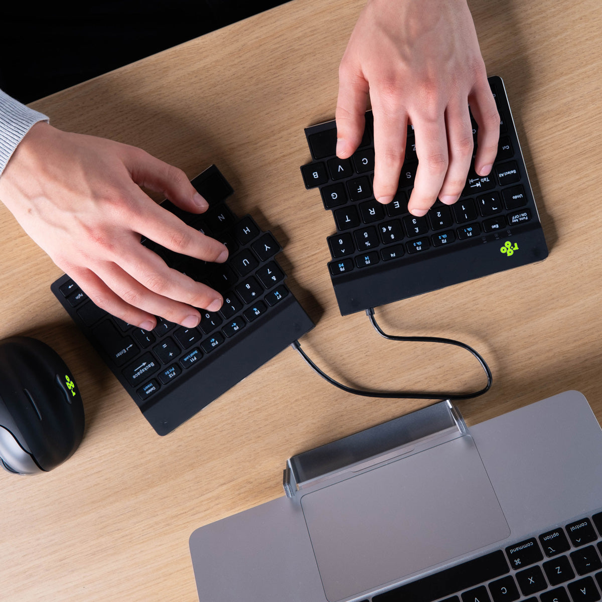 Ergo-R Black, delat minitangentbord - Bluetooth