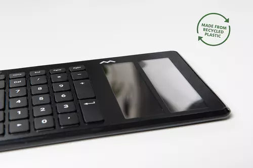 Ergonomic Type keyboard with solar panel and recycled plastic logo, ideal for Mousetrapper mouse, featuring adjustable height and tilt.