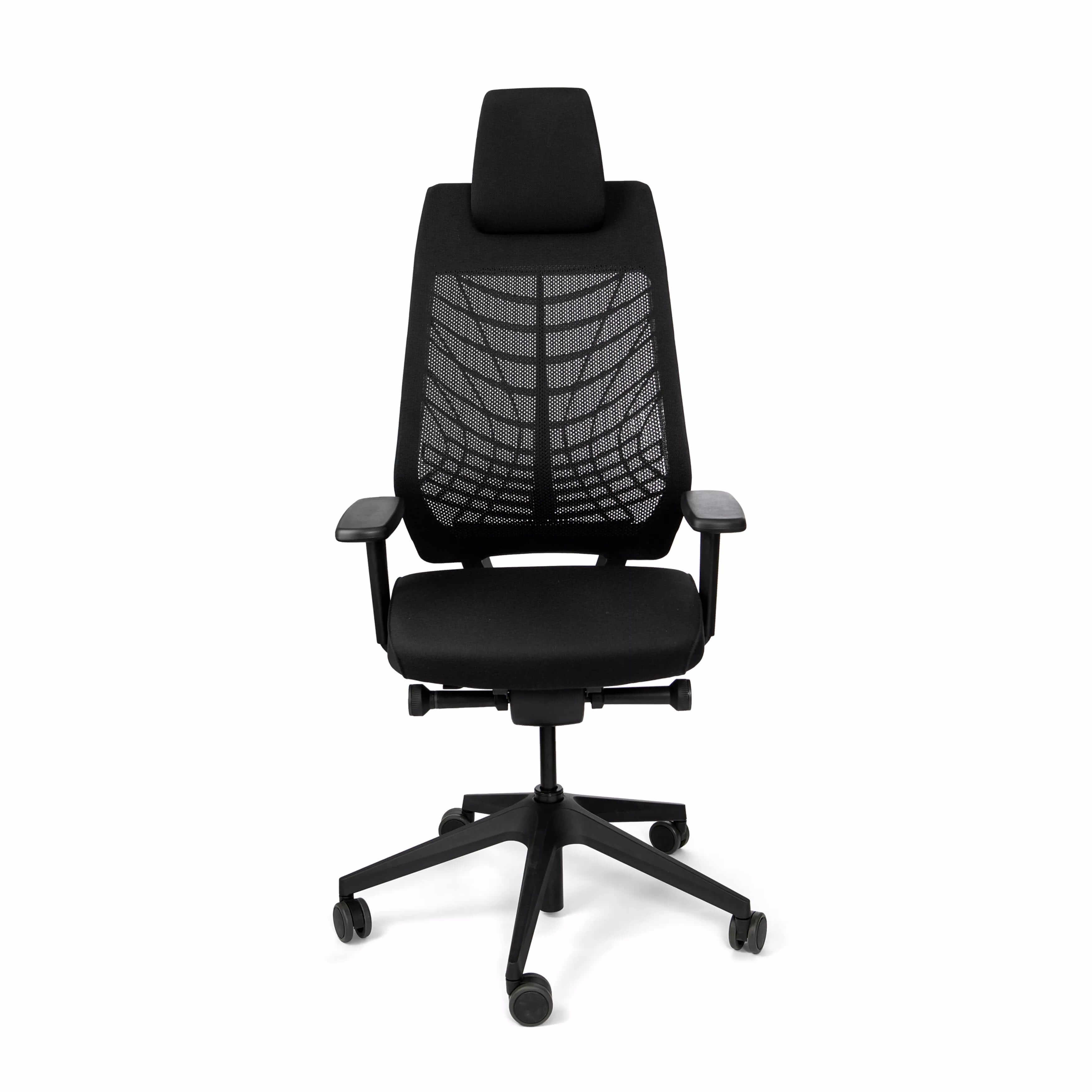 JOYCEis3 ergonomic office chair with black mesh backrest and adjustable armrests, ideal for office and home office environments.