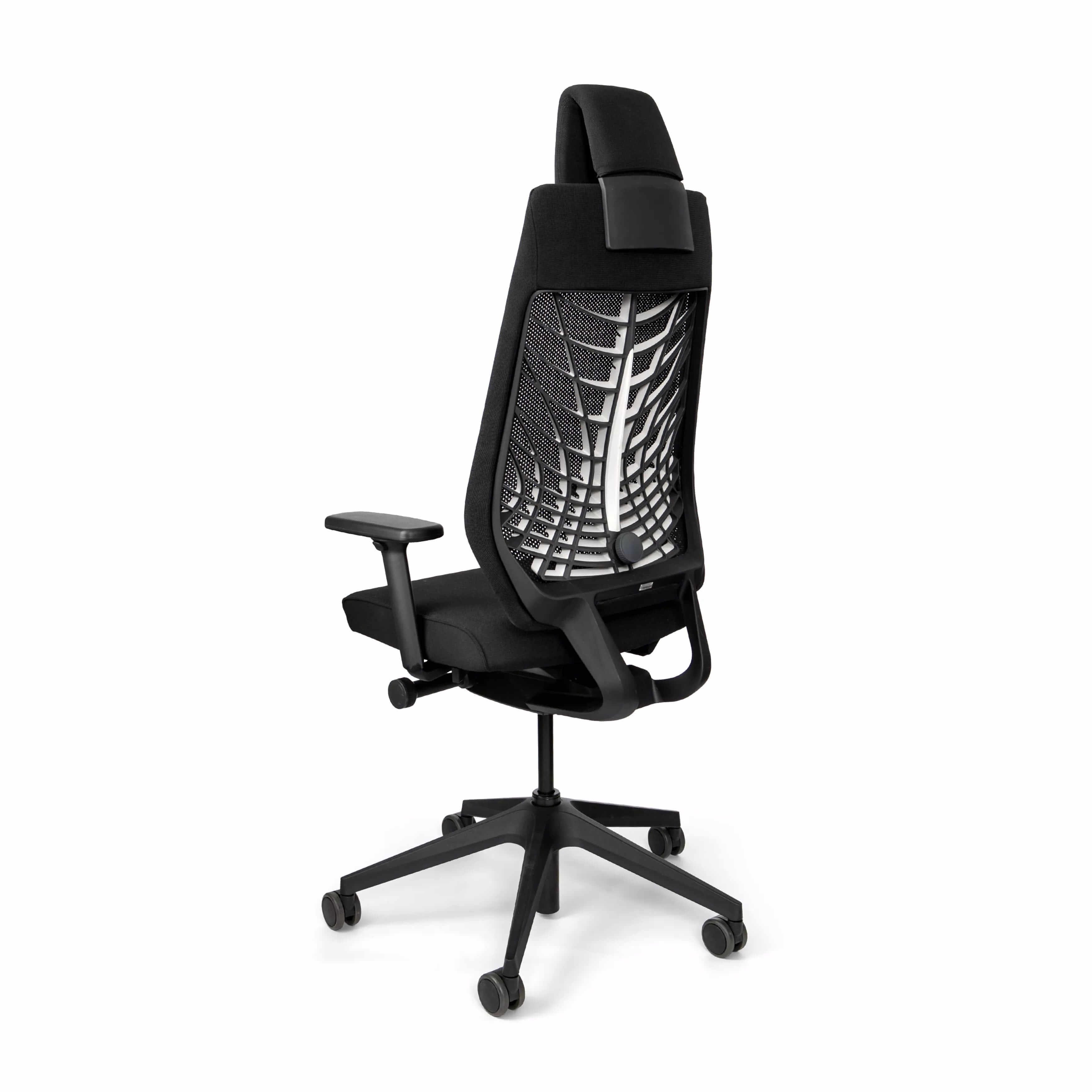 Ergonomic JOYCEis3 office chair with mesh back and adjustable armrests in a sleek black design, ideal for home and office use.